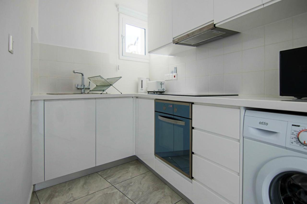 Phaedrus Living: Seaside Luxury Flat Lighthouse 74 Apartament *